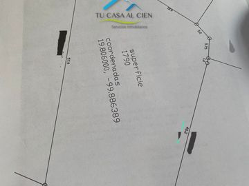 SE VENDE AMPLIO TERRENO CON CONSTRUCCION EN ATLACOMULCO