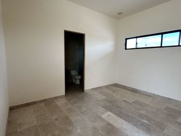 CASA EN VENTA EN VALLE DE JURIQUILLA LA RESERVA QUERETARO