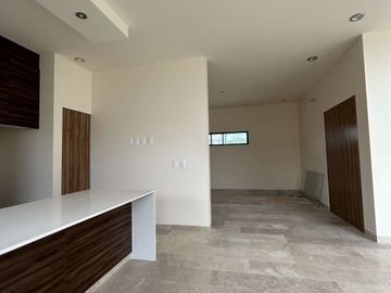 CASA EN VENTA EN VALLE DE JURIQUILLA LA RESERVA QUERETARO
