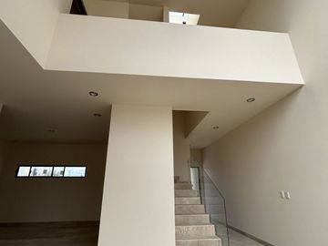 CASA EN VENTA EN VALLE DE JURIQUILLA LA RESERVA QUERETARO