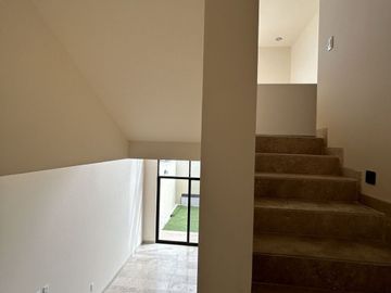 CASA EN VENTA EN VALLE DE JURIQUILLA LA RESERVA QUERETARO