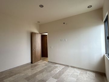 CASA EN VENTA EN VALLE DE JURIQUILLA LA RESERVA QUERETARO