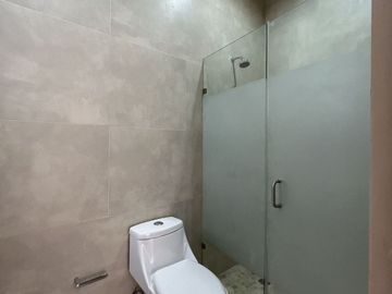 CASA EN VENTA EN VALLE DE JURIQUILLA LA RESERVA QUERETARO