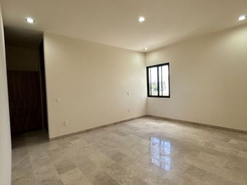 CASA EN VENTA EN VALLE DE JURIQUILLA LA RESERVA QUERETARO