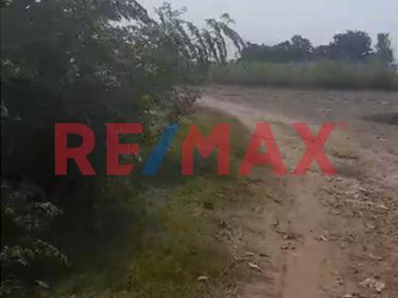 Se Vende Terreno Urbano De 863 M2 Chincha Baja