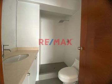 Se Vende Departamento En Tambo De Monterrico - Santiago De Surco