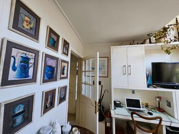 BROKER BOSQUES COND. 3D-5B-3EST-PATIO 2 SALAS DE ESTAR
