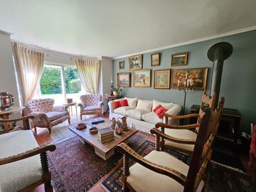 BROKER BOSQUES COND. 3D-5B-3EST-PATIO 2 SALAS DE ESTAR