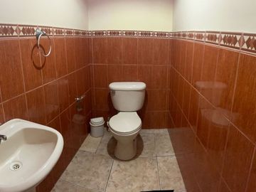 VENTA CASA DE PLAYA EN ZORRITOS. ALT. KM 1228. LADO CERRO. PANAMERICANA NORTE