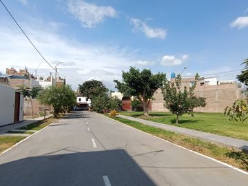 Se vende terreno de 120 m2 en Praderas de San Antonio, justo al lado de la Urb. Residencial San Carlos
