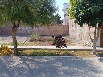 Se vende terreno de 120 m2 en Praderas de San Antonio, justo al lado de la Urb. Residencial San Carlos
