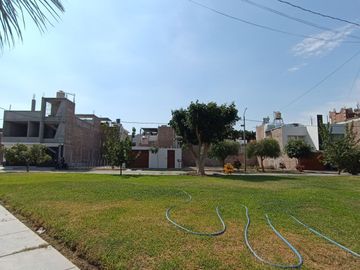 Se vende terreno de 120 m2 en Praderas de San Antonio, justo al lado de la Urb. Residencial San Carlos