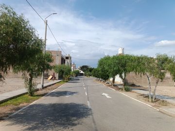 Se vende terreno de 120 m2 en Praderas de San Antonio, justo al lado de la Urb. Residencial San Carlos