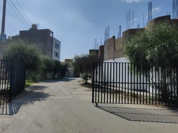 Se vende terreno de 120 m2 en Praderas de San Antonio, justo al lado de la Urb. Residencial San Carlos