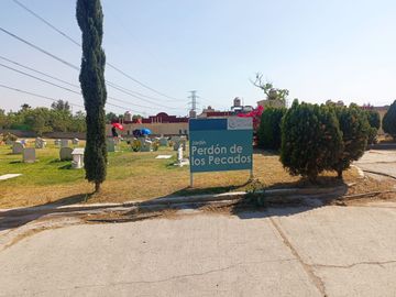 VENDO LOTE DE PANTEON EN JARDINES DEL RECUERDO, EDO. DE MEX.
