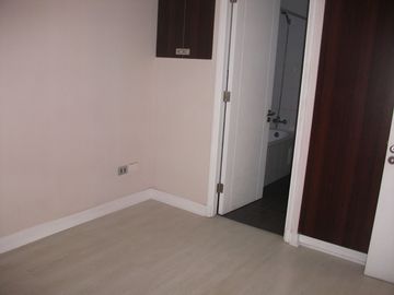 1 DORMITORIO METRO QUILIN