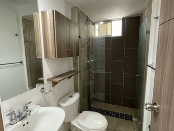 Venta apartamento Valle de Lili tercer piso unidad San Gabriel Cali Valle Colombia