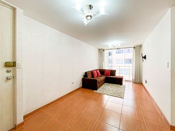 ✨🏡 ¡Oportunidad Única! Departamento con Cochera en Chorrillos 🚗✨