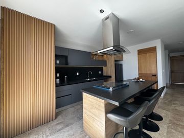 Casa en Venta en Privada, en Villa Magna con Amenidades. MODELO AQUA.