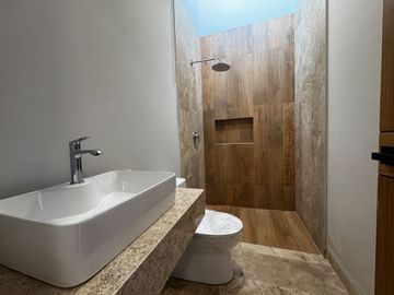 Casa en Venta en Privada, en Villa Magna con Amenidades. MODELO AQUA.