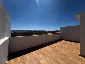 Casa en Venta en Privada, en Villa Magna con Amenidades. MODELO AQUA.