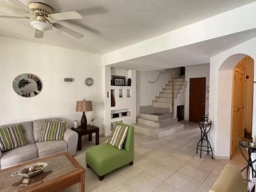 SE VENDE CASA EN PLAYA CAR FASE II CONDOMINIO PALMA REAL