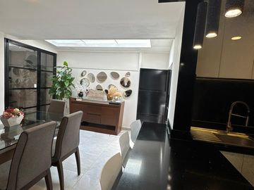 CASA EN VENTA,RESIDENCIAL VISTAS DEL VOLCAN,6 RECAMARAS Y 5 BAÑOS