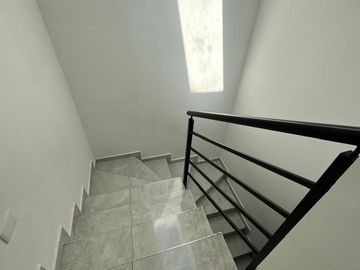 CASA EN VENTA,RESIDENCIAL VISTAS DEL VOLCAN,6 RECAMARAS Y 5 BAÑOS