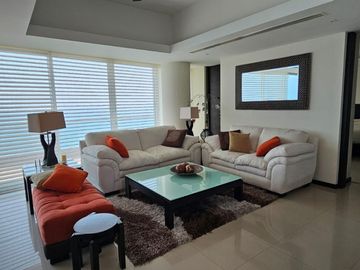 Exclusivo Departamento de Lujo con Vista al Mar