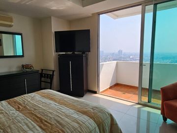Exclusivo Departamento de Lujo con Vista al Mar