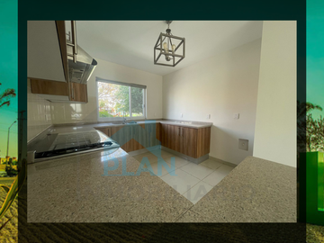 Bonita Casa en Venta en Puerta Real