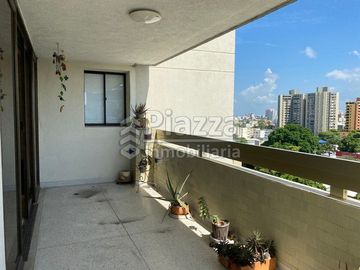 Amplio Apartamento En Venta Con 245 M² Estrato 4 En Alto Prado En Barranquilla