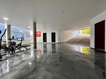Casa Exclusiva con Vista Arbolada, Sauna Privado y Diseño de Legarreta en La Estadía