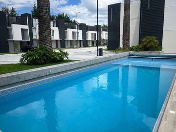 CASA EN VENTA TUMBACO SECTOR HILACRIL