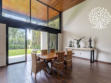 Casa Valentina