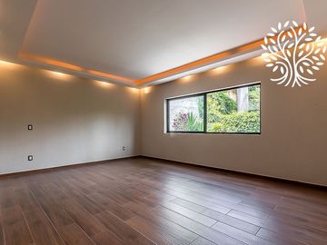 Casa Valentina