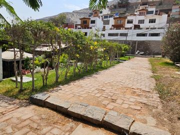 VENDO CASA EN EL CUADRO CHACLACAYO