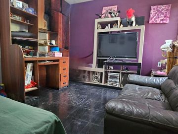 VENDO CASA EN EL CUADRO CHACLACAYO