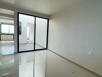 Casa Moderna Nueva En Venta,  De Tres Niveles, En Hacienda Barbabosa, A 5 Min De C.u. Y De La Estación Del Tren, A 15 Min Del Centro De Toluca  Y De M