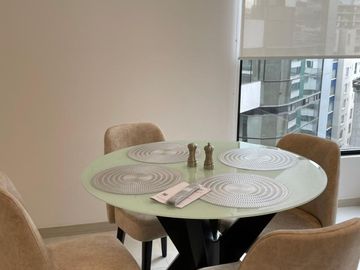 SUITE EN VENTA AV. REPUBLICA DEL SALVADOR CERCA AL PARQUE LA CAROLINA