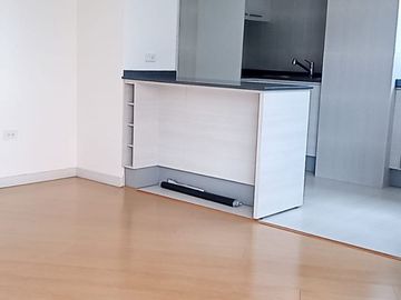 DEPARTAMENTO EN VENTA A UNA CUADRA DEL PARQUE LA CAROLINA