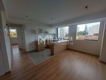 VENTA DEPARTAMENTO DE ESTRENO EN SAN MIGUEL EN AV. RAZURI