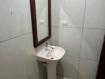 VENDO DPTO FRENTE A PARQUE - CONDOROMA