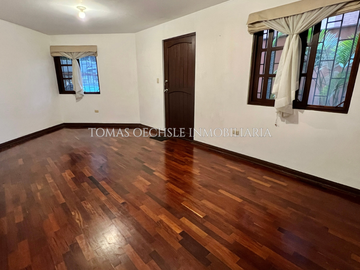 VENDO DPTO FRENTE A PARQUE - CONDOROMA