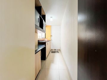 VENDO LINDO DEPARTAMENTO DE 3 HABITACIONES Y COCHERA EN CONDOMINIO VILLABONITA 3