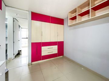 VENDO LINDO DEPARTAMENTO DE 3 HABITACIONES Y COCHERA EN CONDOMINIO VILLABONITA 3