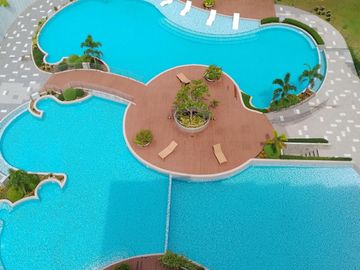 RESORT STYLE CONDOMINIUM FOR SALE IN AGUS LAPULAPU CITY NEAR BEACHES