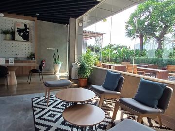For Rent Apartment Studio Skandinavia Tangerang City, Brand New Furnished - Lake View