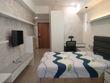 For Rent Apartment Studio Skandinavia Tangerang City, Brand New Furnished - Lake View