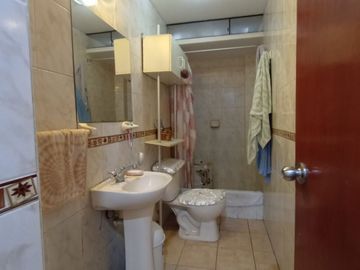 Se Alquila Casa De 3 Pisos En Zona Exclusiva De La Molina